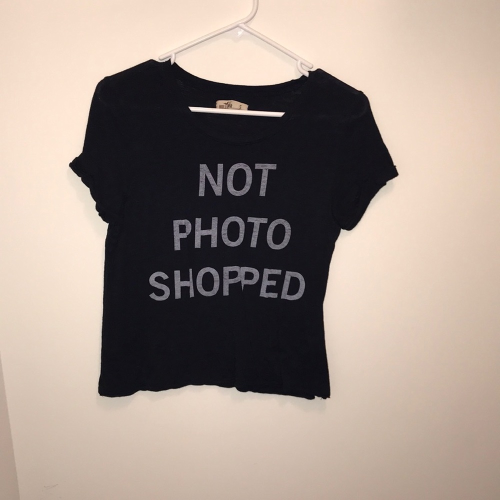 Hollister t shirt